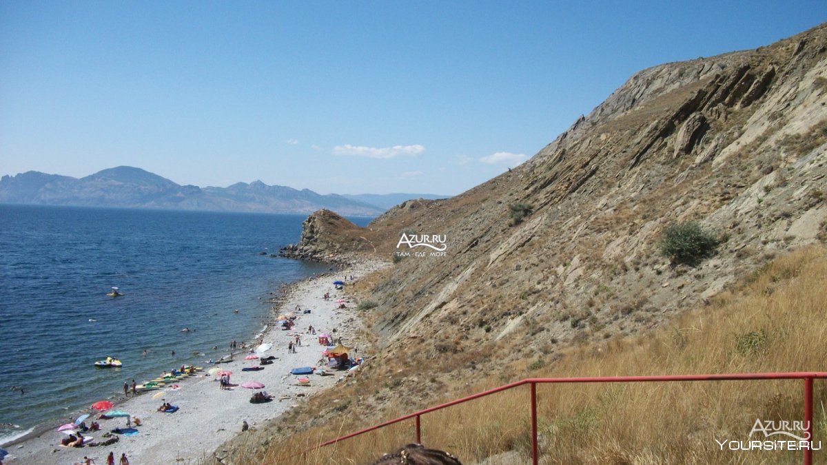 Агатовый пляж в Крыму