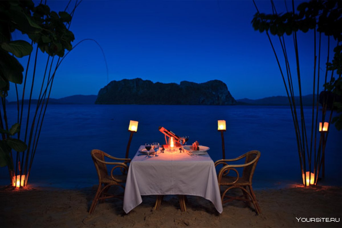 Beach Romantic dinner