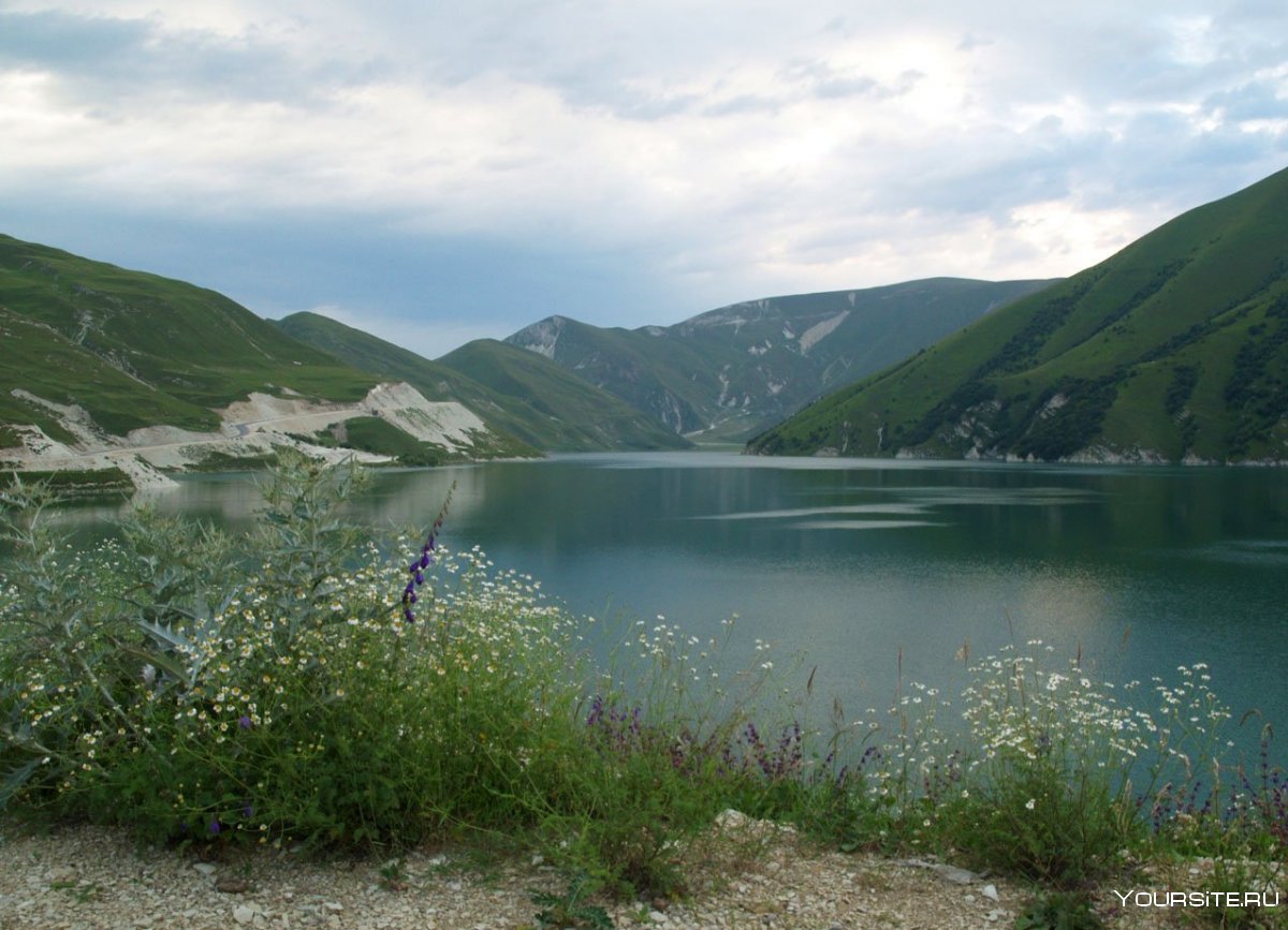 Горное озеро Мочох