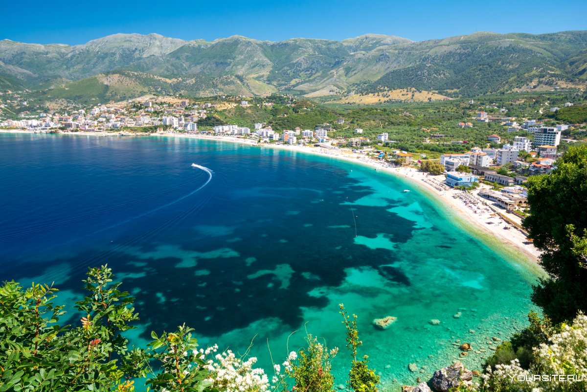 Химара Албания пляж