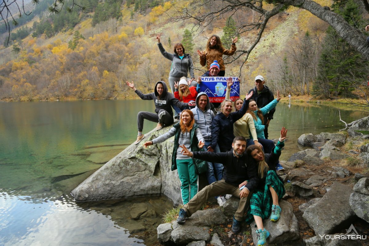 Поселок Домбай Карачаево Черкесская Республика