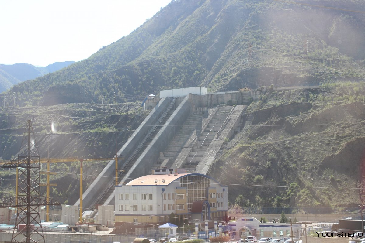 Гидротехнические сооружения Ирганайской ГЭС