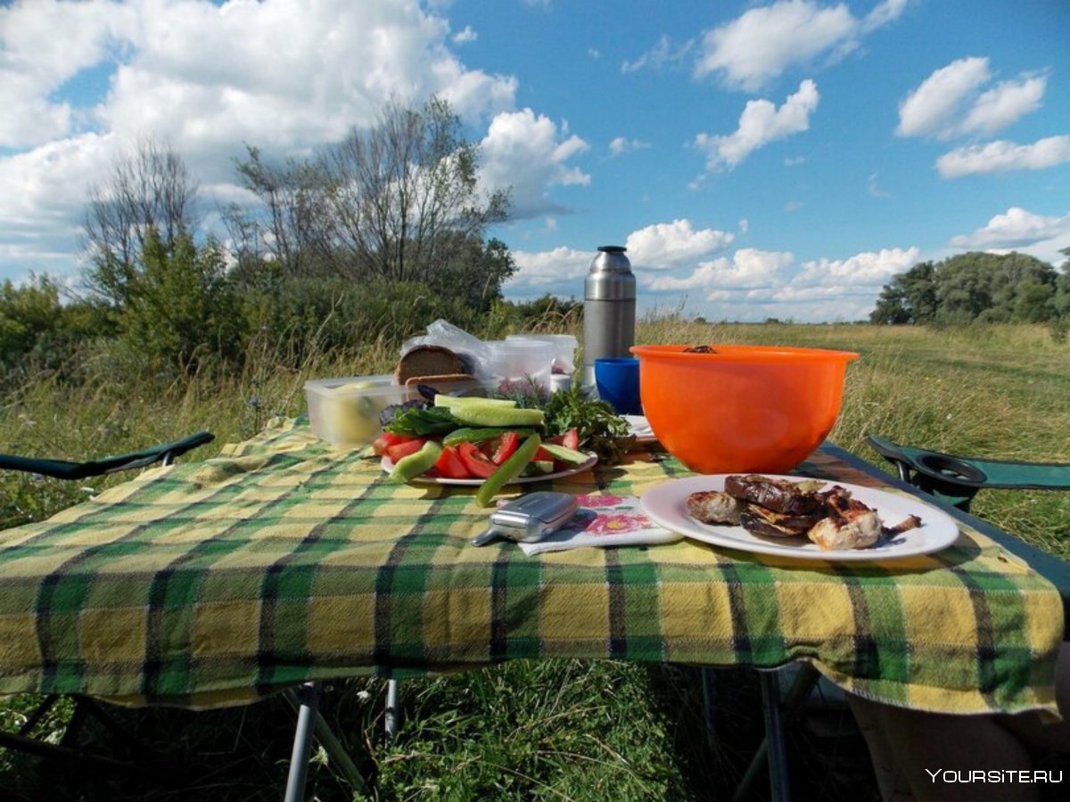 Романтический вечер на природе