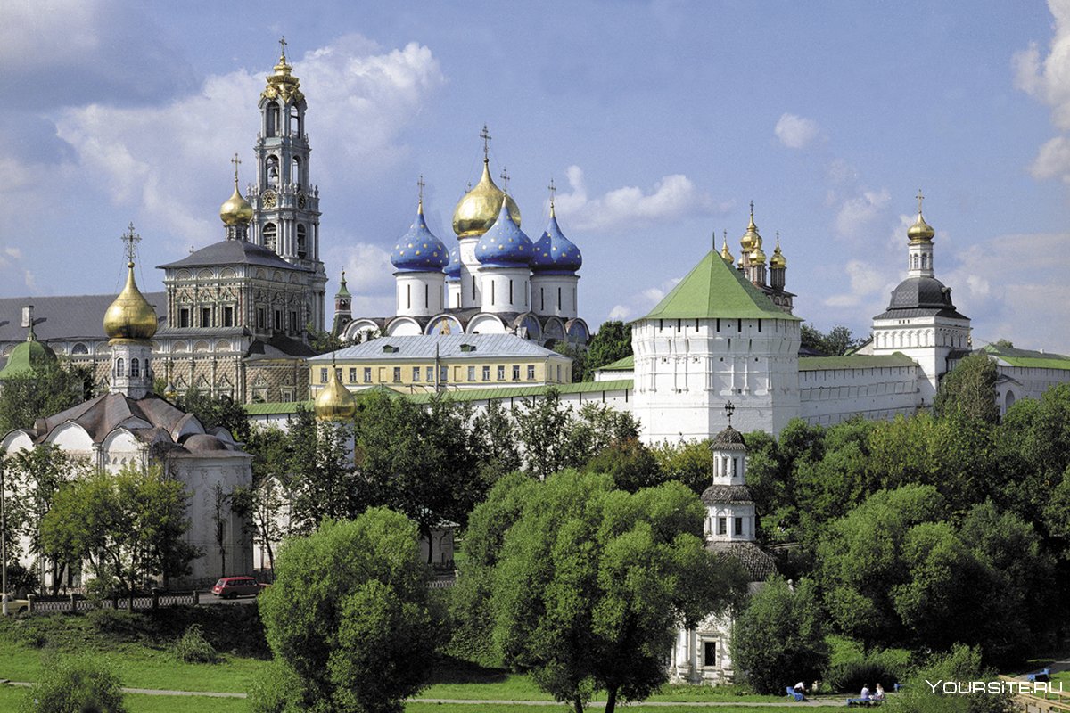 Троице-Сергиева Лавра главный монастырь России