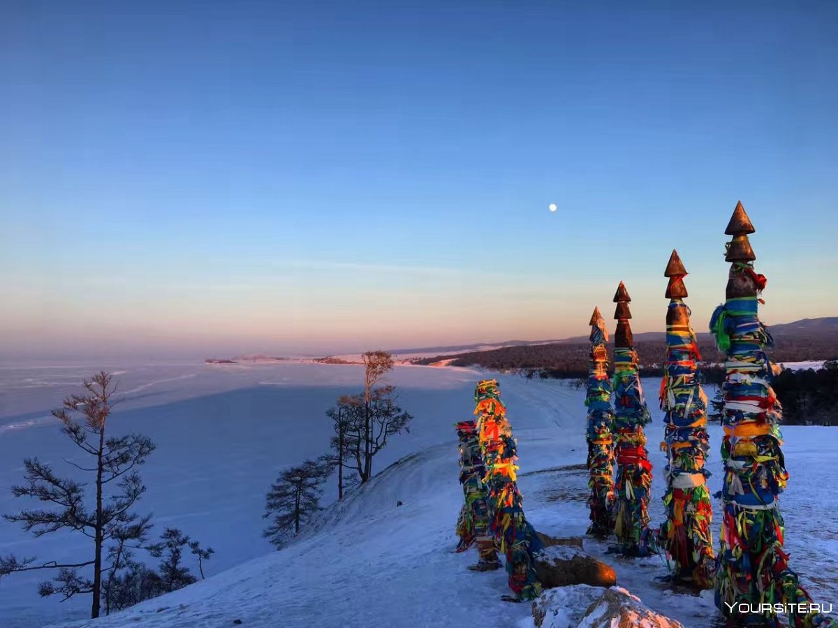 Озеро Байкал ночью