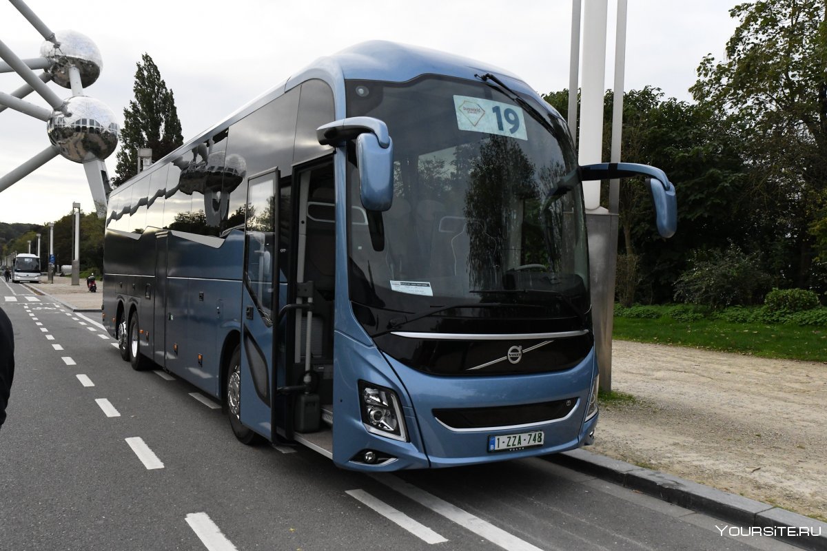 Автобус Volvo 9900 2019