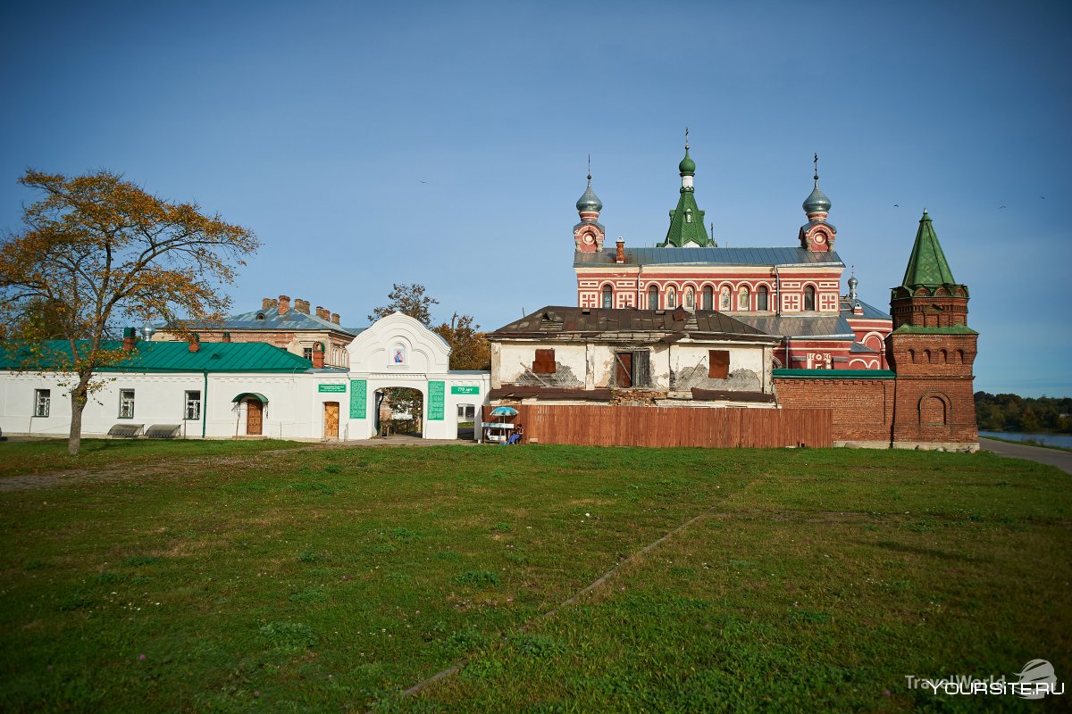 Староладожский Никольский монастырь