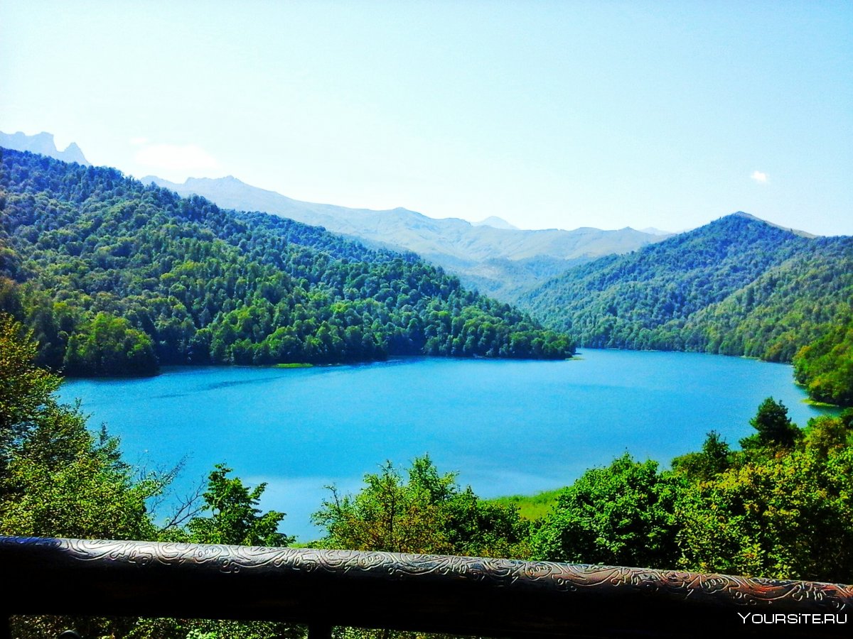 Озеро Гейгель Азербайджан