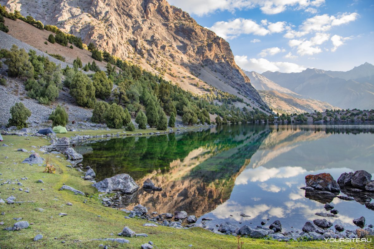 Таджикистан Алаудинское озера Фанские горы