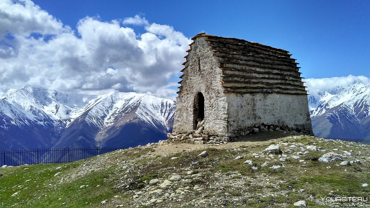Горы Северной Осетии столовая гора