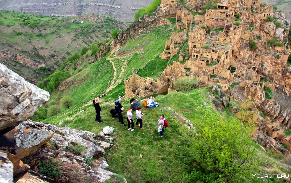 Гора Гамсутльмеэр Дагестан