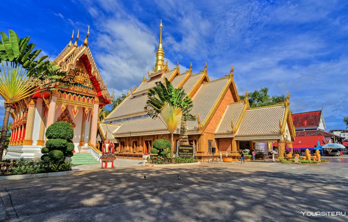 Тайский буддистский храм Малайзия