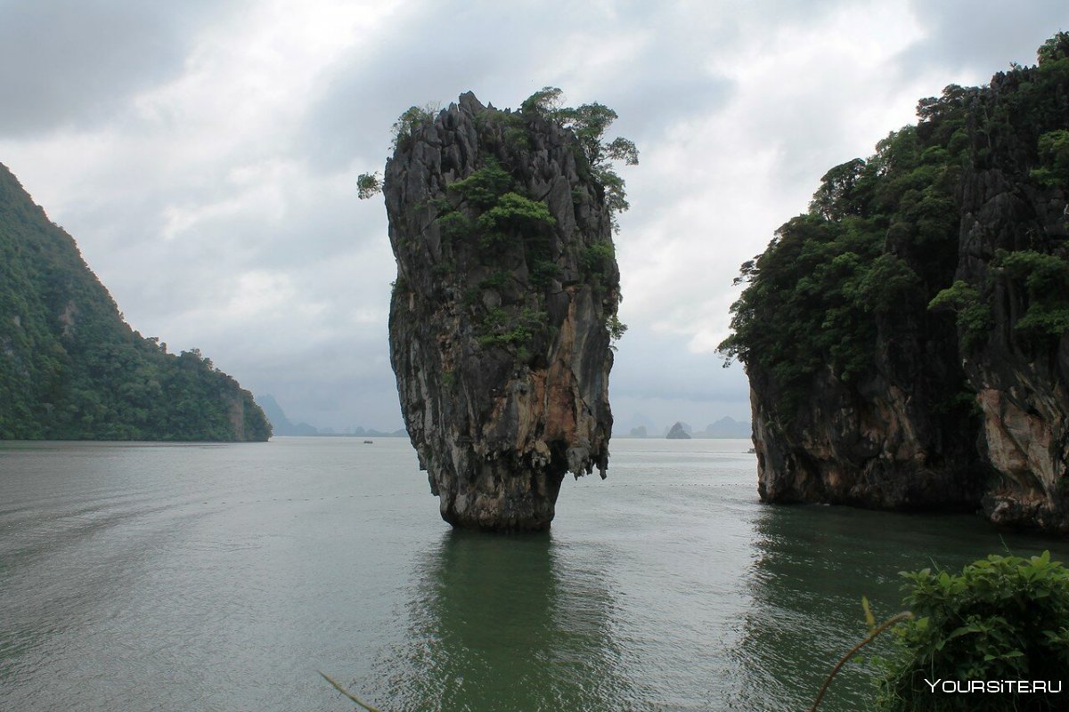 Тайланд остров Джеймса Бонда рухнул?
