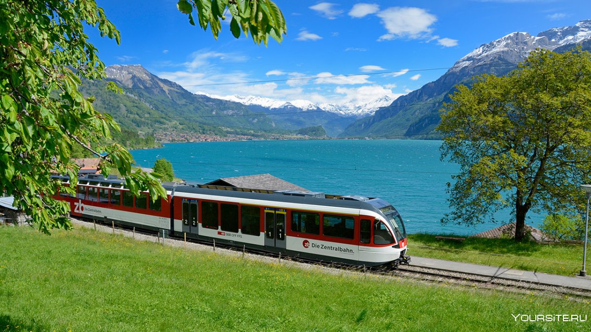 Озеро Бриенц Швейцария поезде