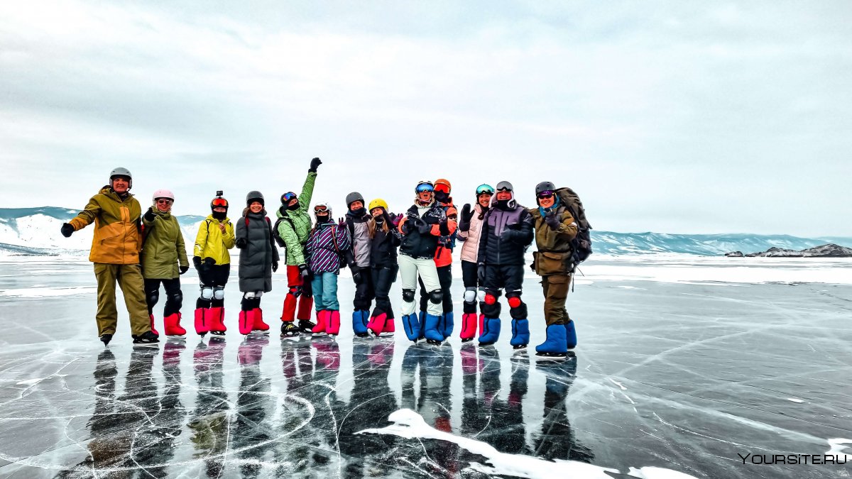Поход по льду Байкала