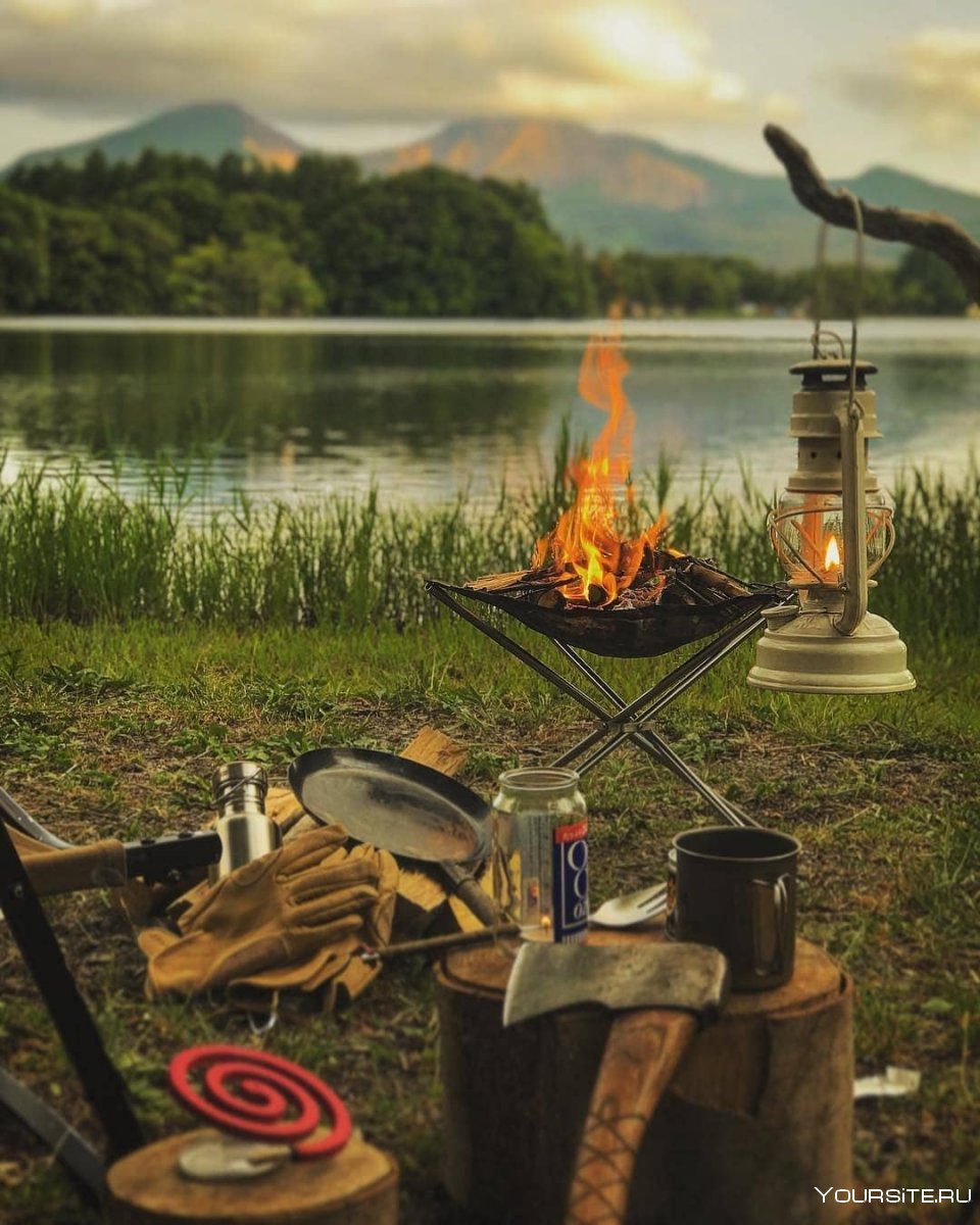 Природа палатка костер