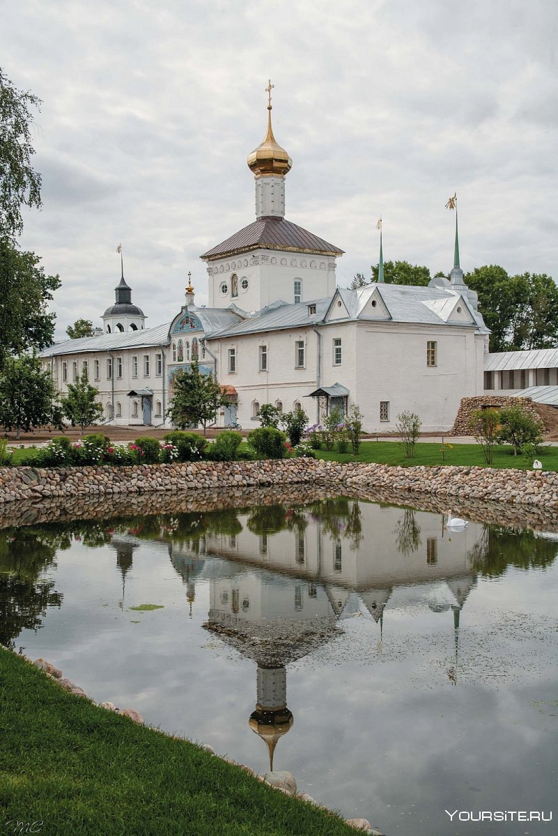 Введенский собор Толга