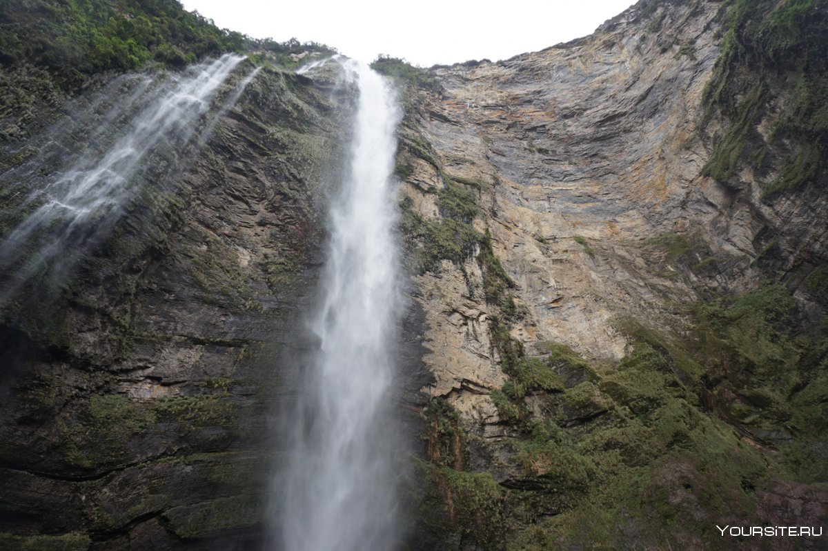 Двойной водопад Гокта