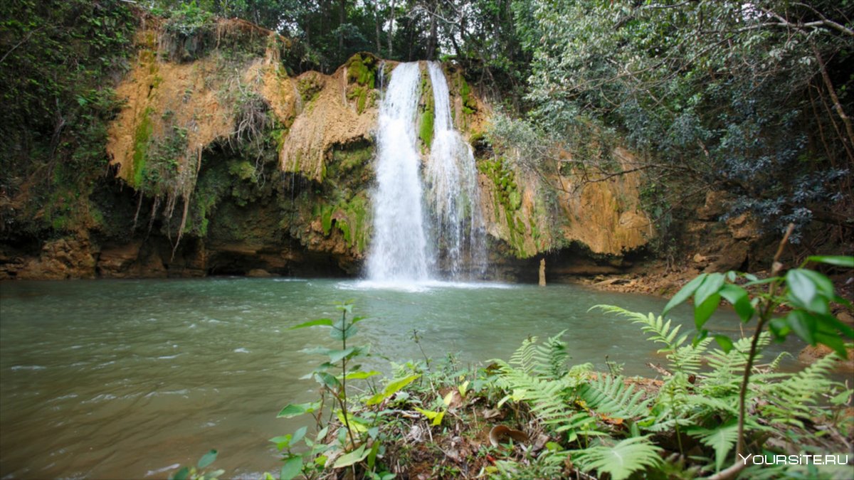 Водопад Труа де Фер
