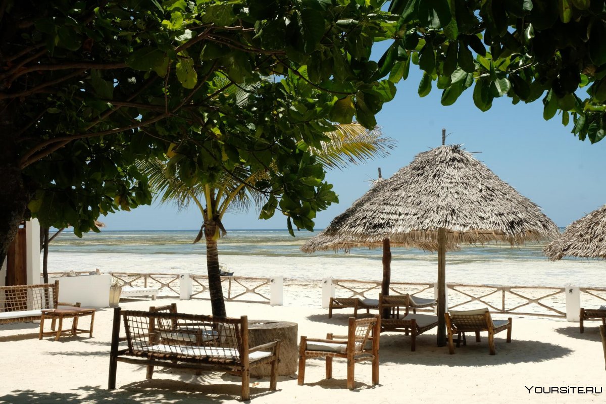 Makuti Beach Bungalows 4*