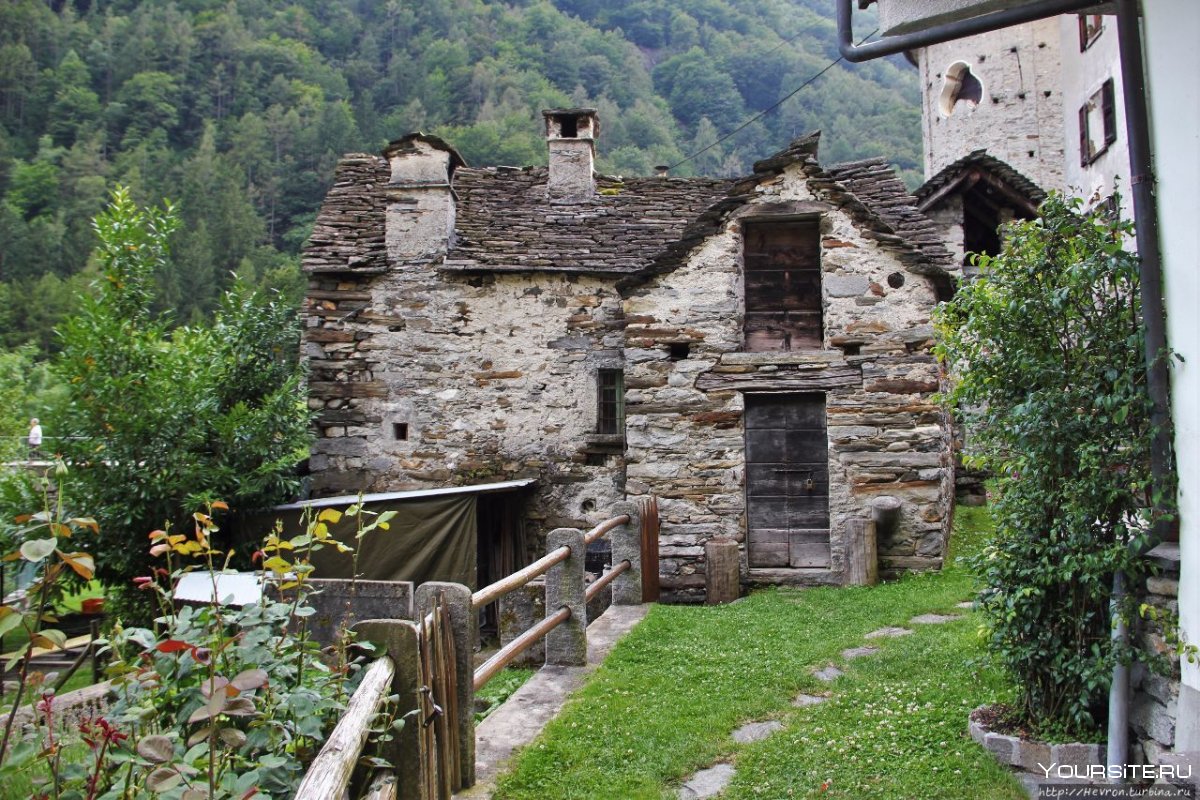 Швейцария каменная деревня-