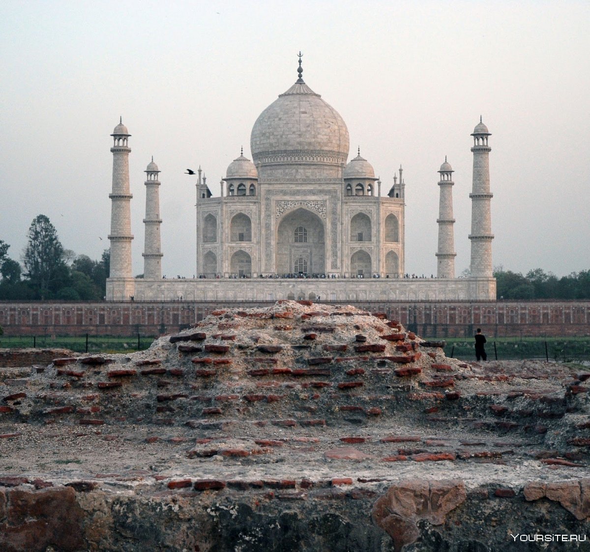 Памятник Тадж Махал в Индии