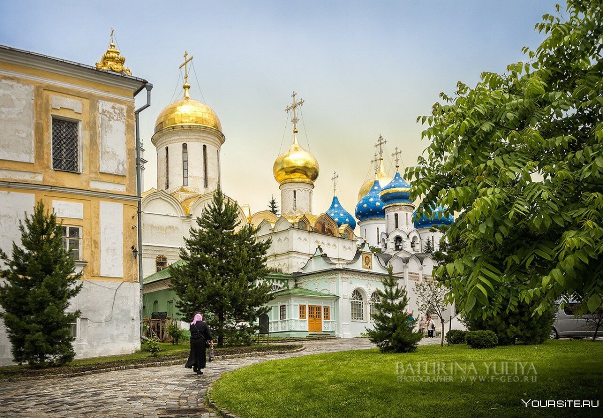 Троице-Сергиева Лавра в Сергиевом Посаде 600