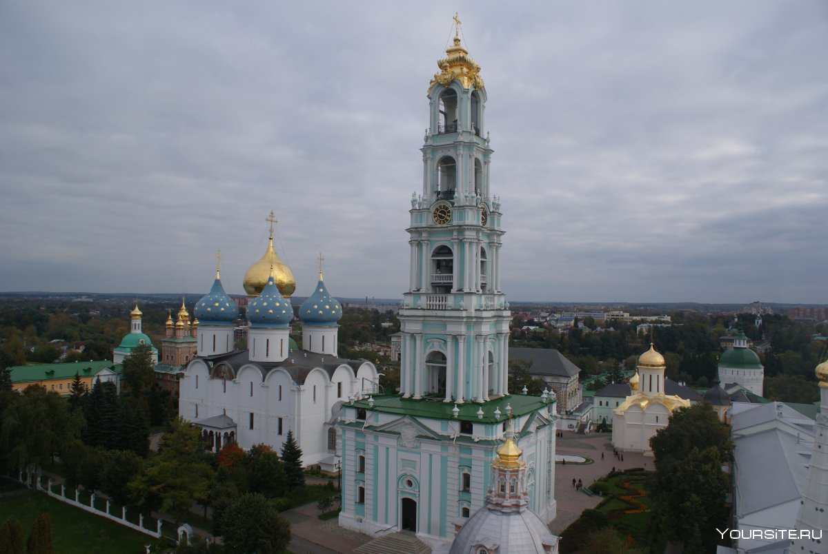 Картинки Троица Сергея Лавра вид сверху