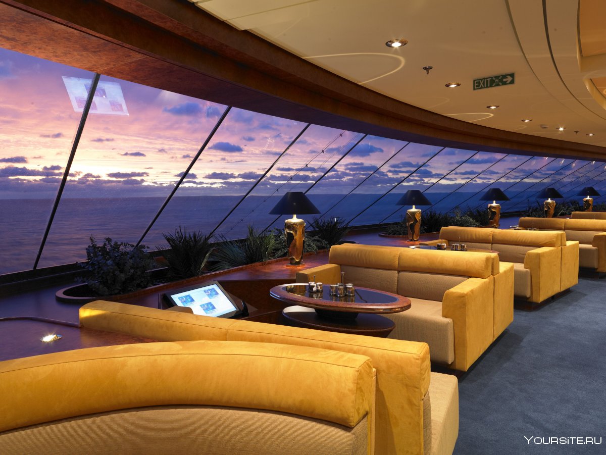 MSC Fantasia лаундж