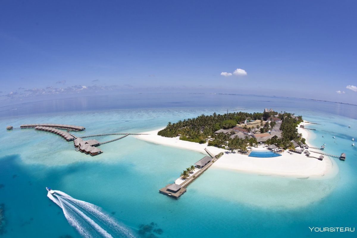 Остров Велассару на Мальдивах