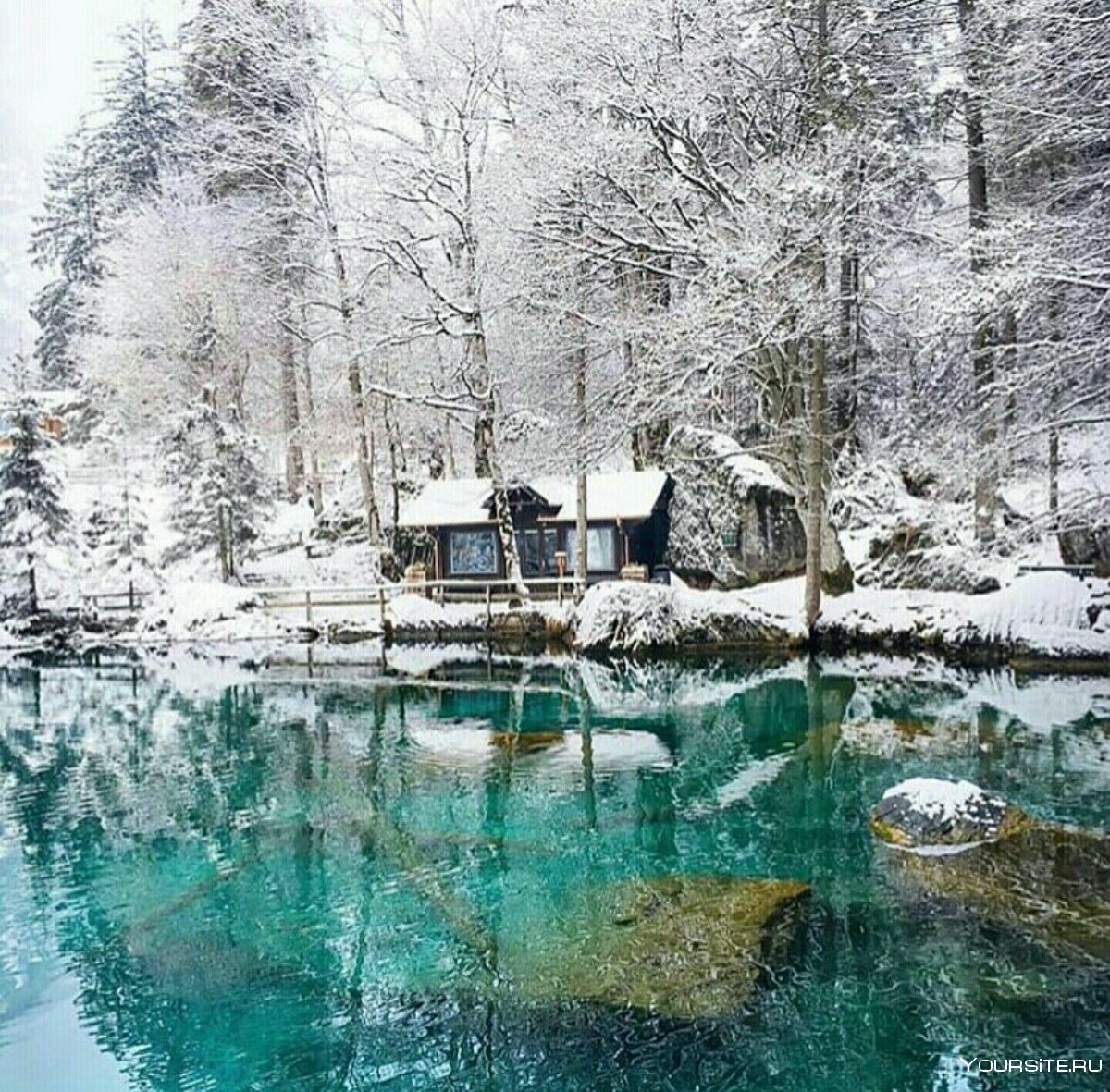 Озеро Блаузее Швейцария зимой