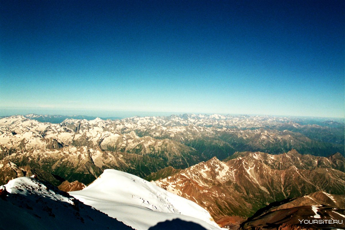 Вид на море с вершины Эльбруса