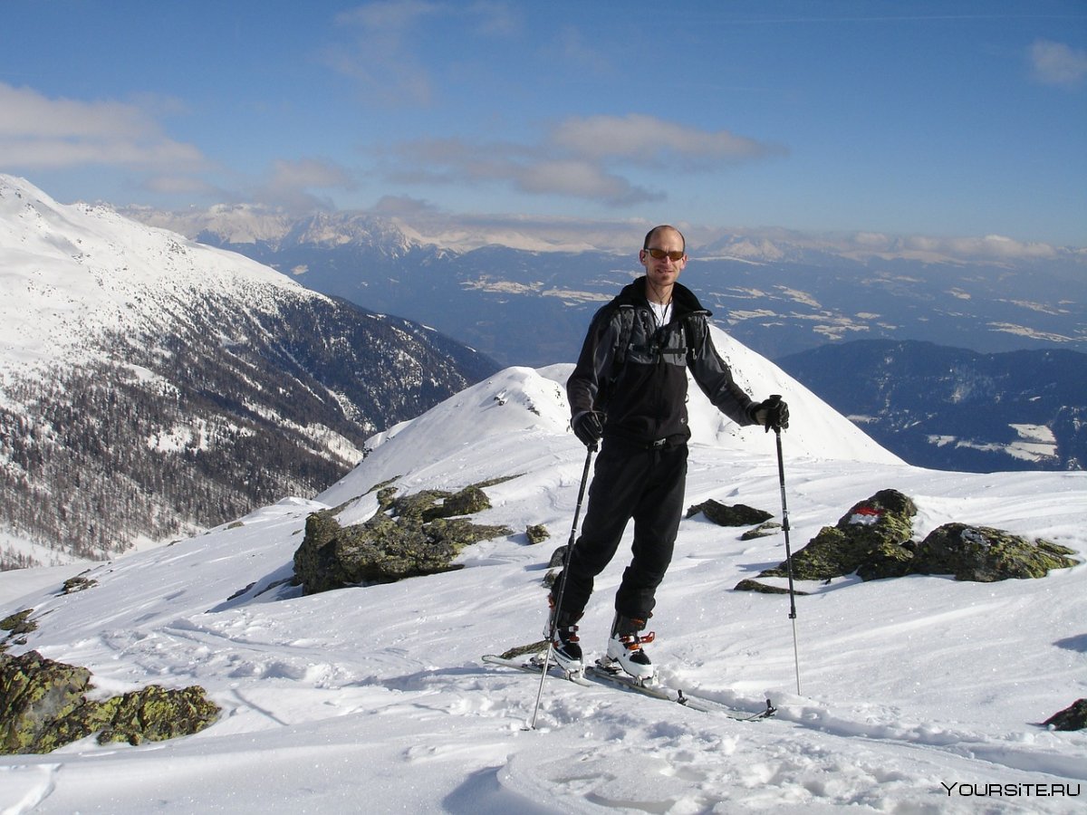 Гундяев на лыжах в Альпах