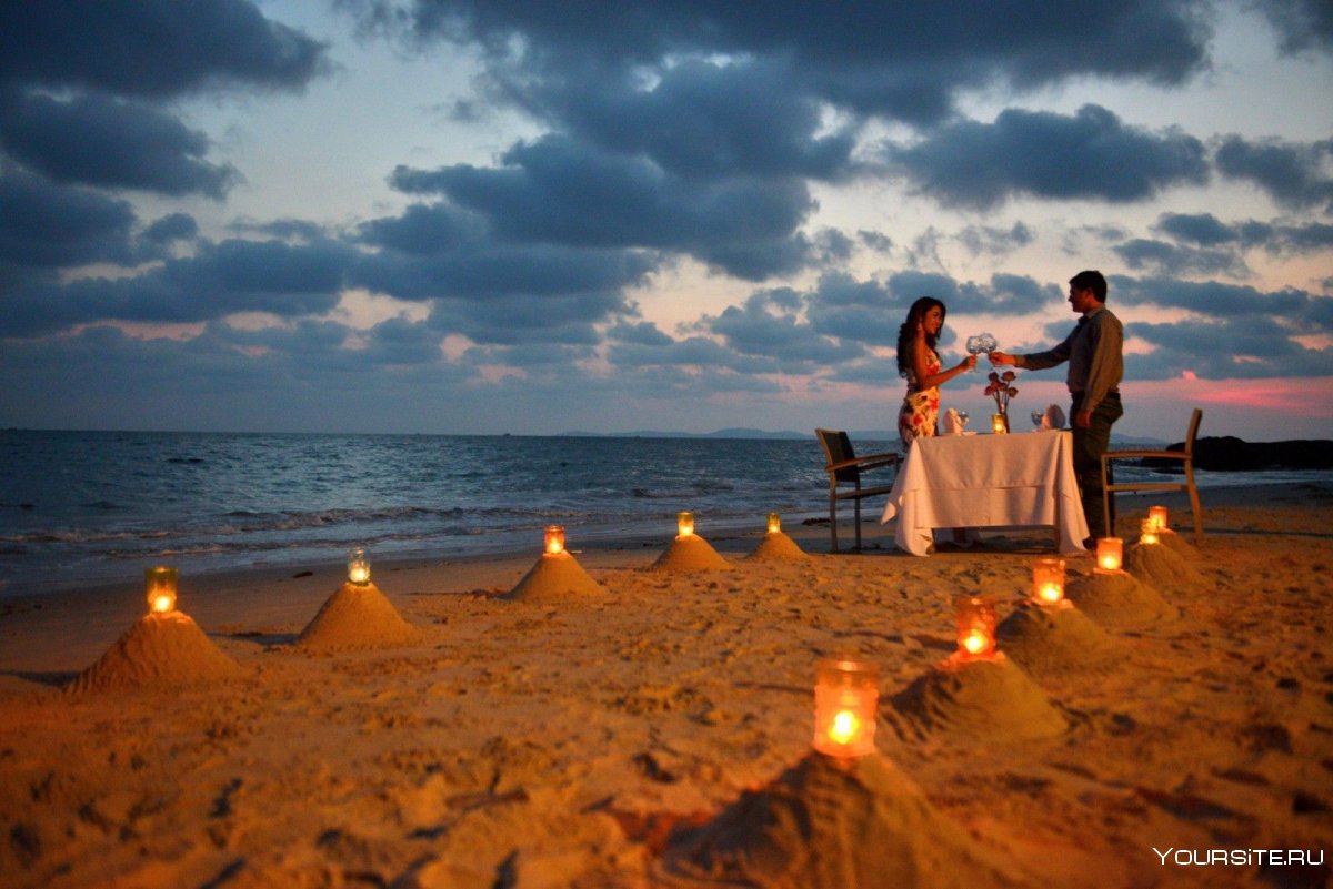 Романтик на берегу моря