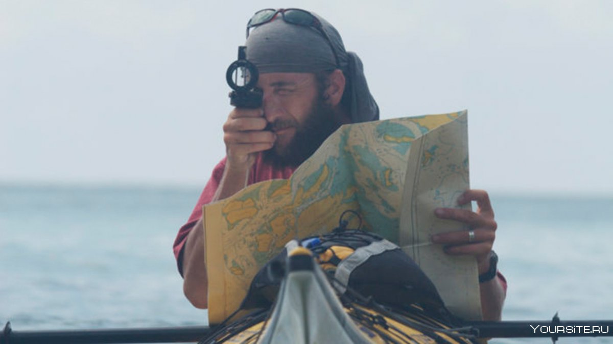 Jason Lewis traveller