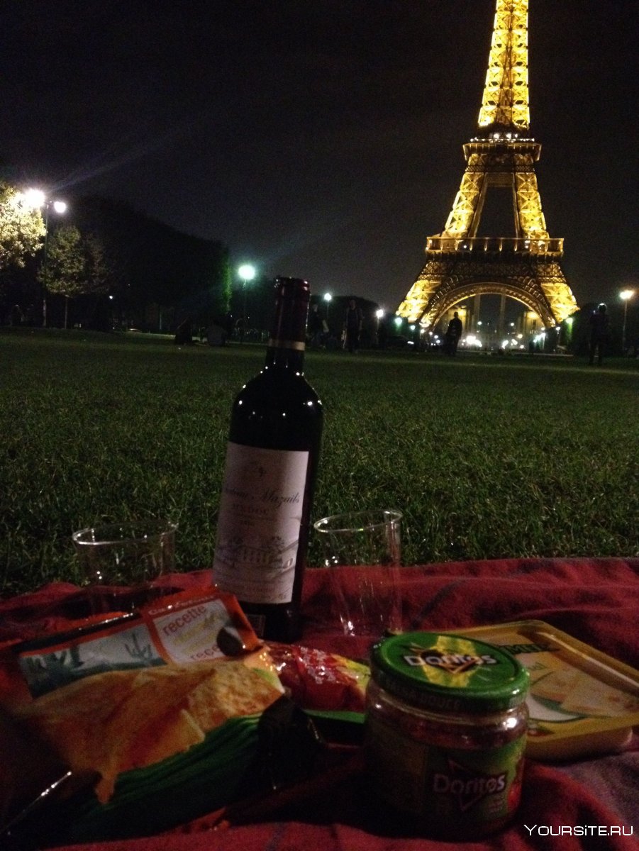 Франция вино Эйфелева башня
