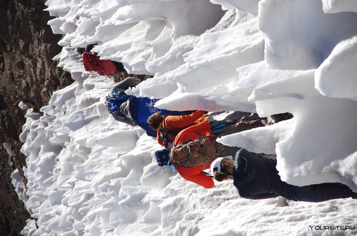 Эверест замерзшие альпинисты