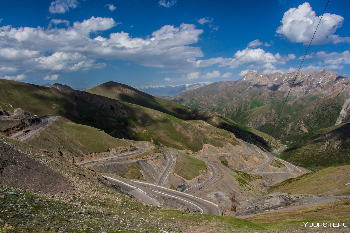 Горная дорога в Киргизии