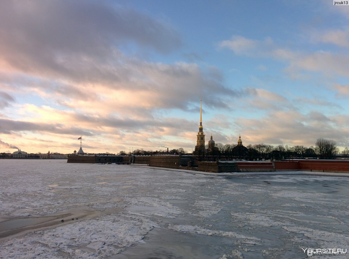 Петропавловская крепость в Санкт-Петербурге