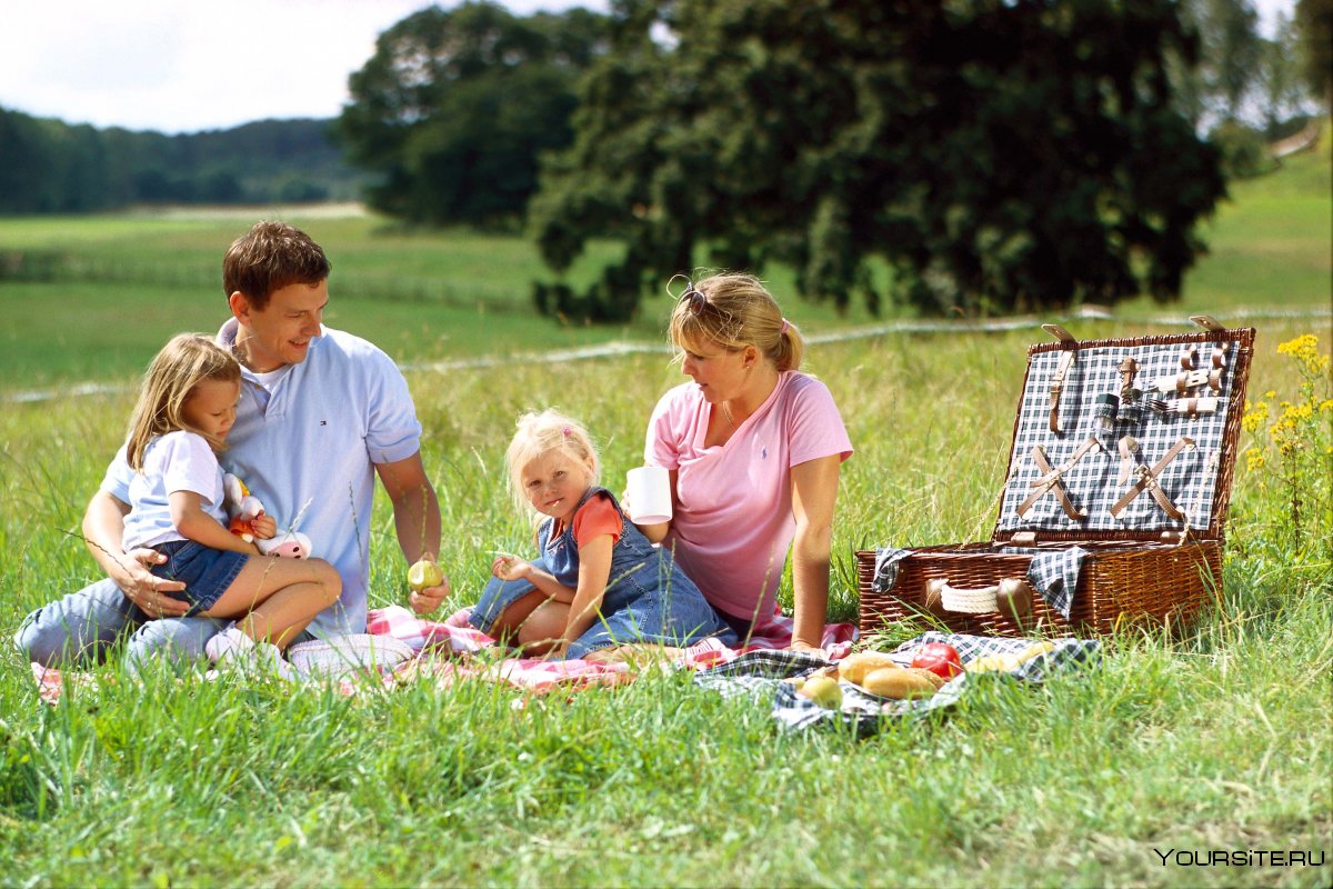 Семейные традиции пикник на природе