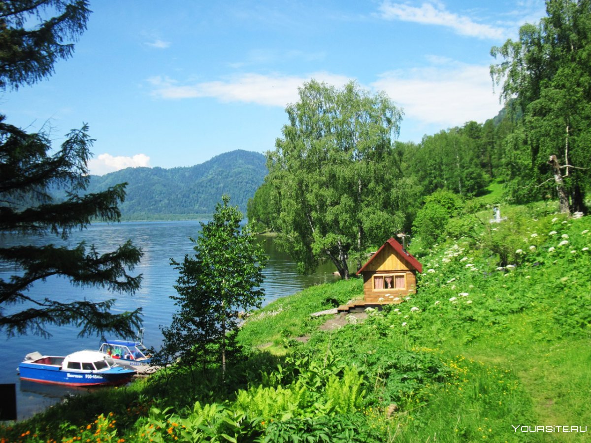 Телецкое озеро Алтай домики
