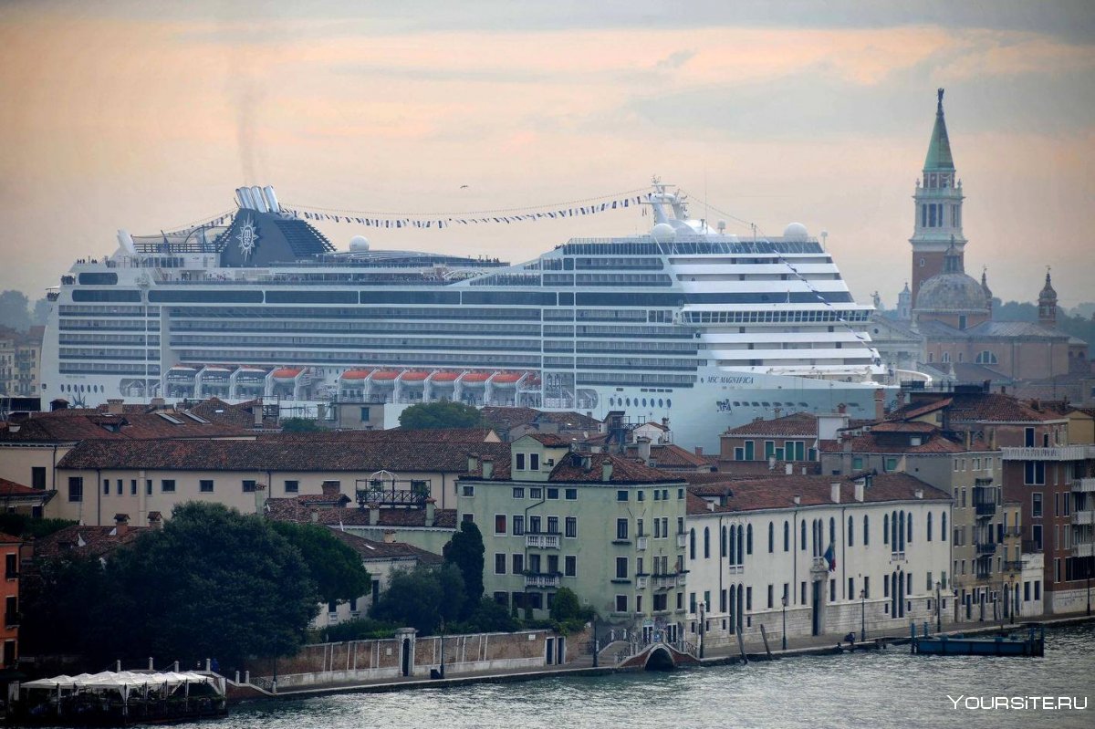 Travelling Now Cruise
