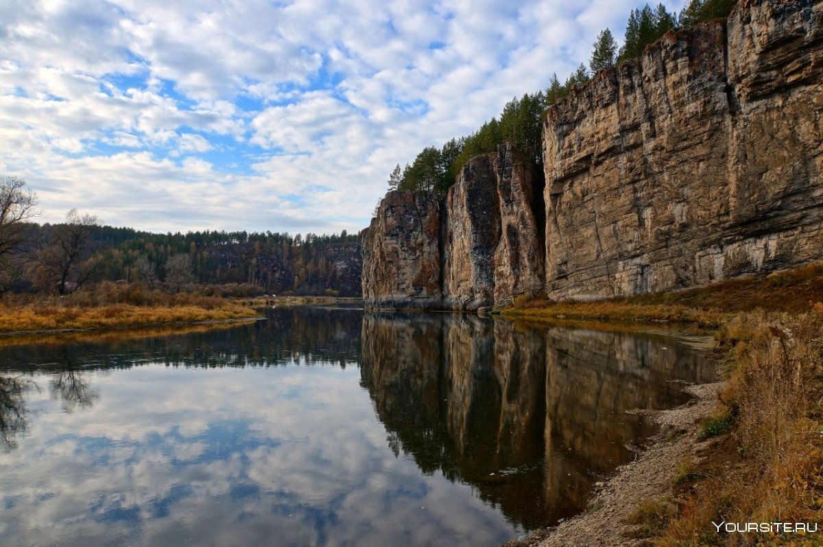 Лимоновский гребень на реке Юрюзань