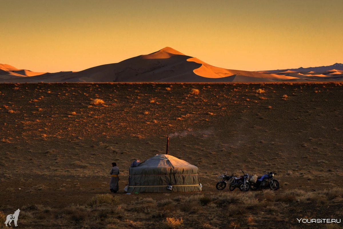 Монголия Гоби ночь