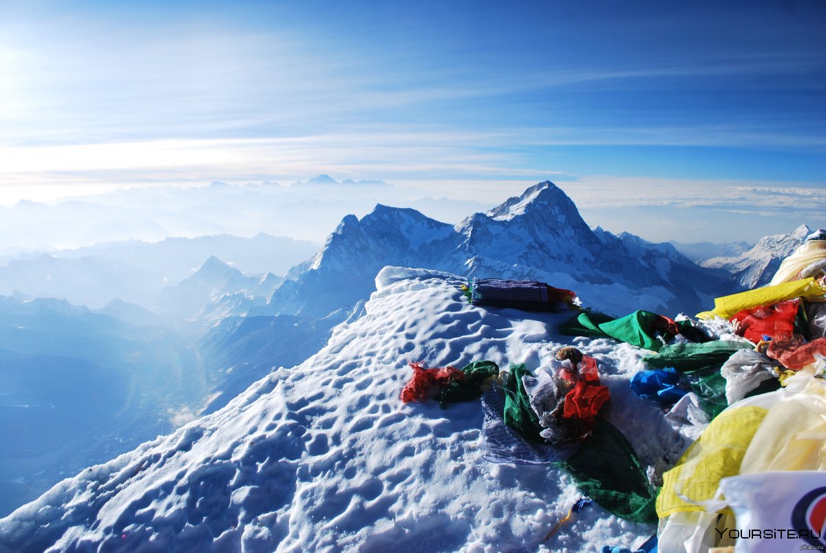 Вид с горы Эверест с вершины