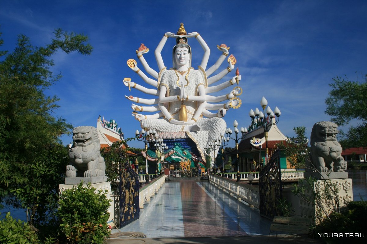Волшебство скульптурного искусства в парке фигур в Тайланде