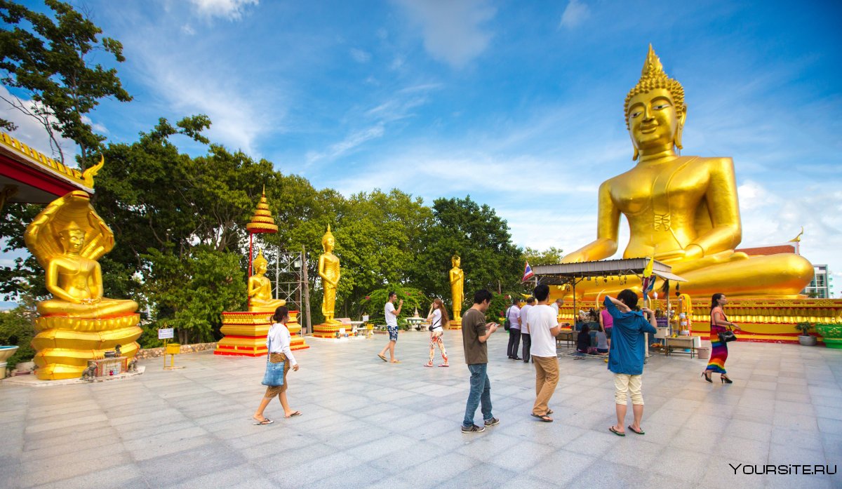 В Таиланде более 32700 буддийских храмов