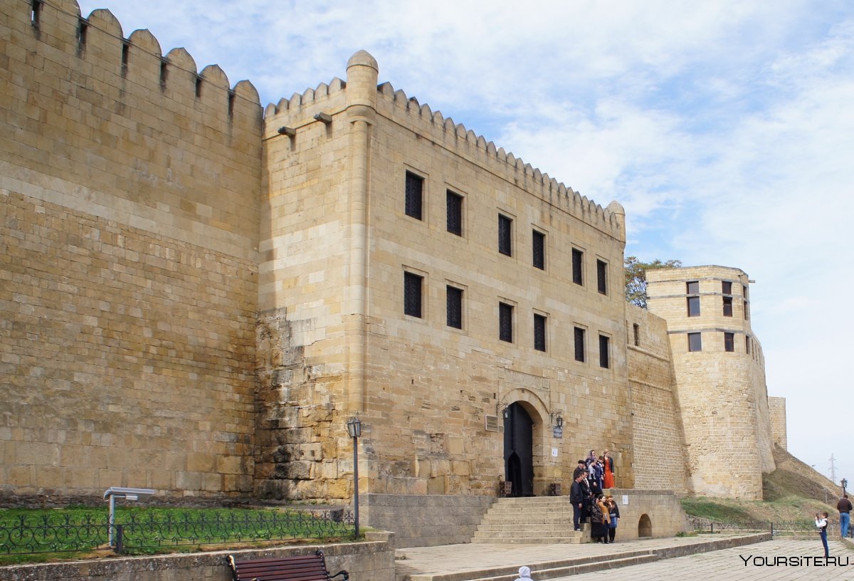 Крепость Нарын кала