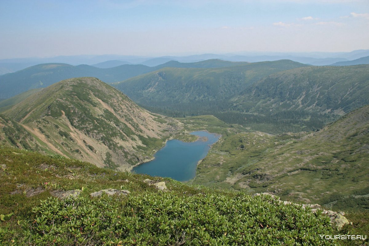 Хребет Хамар Дабан