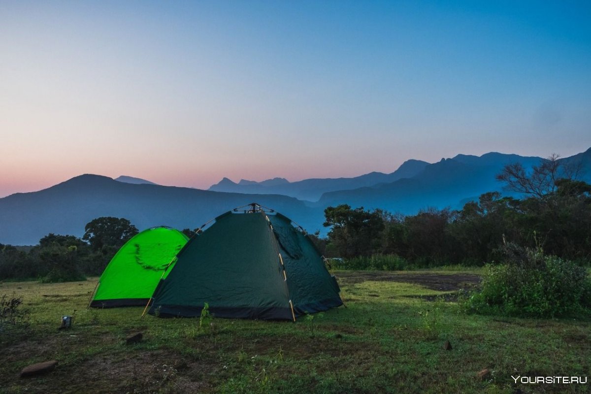 Палаточный лагерь в Африке